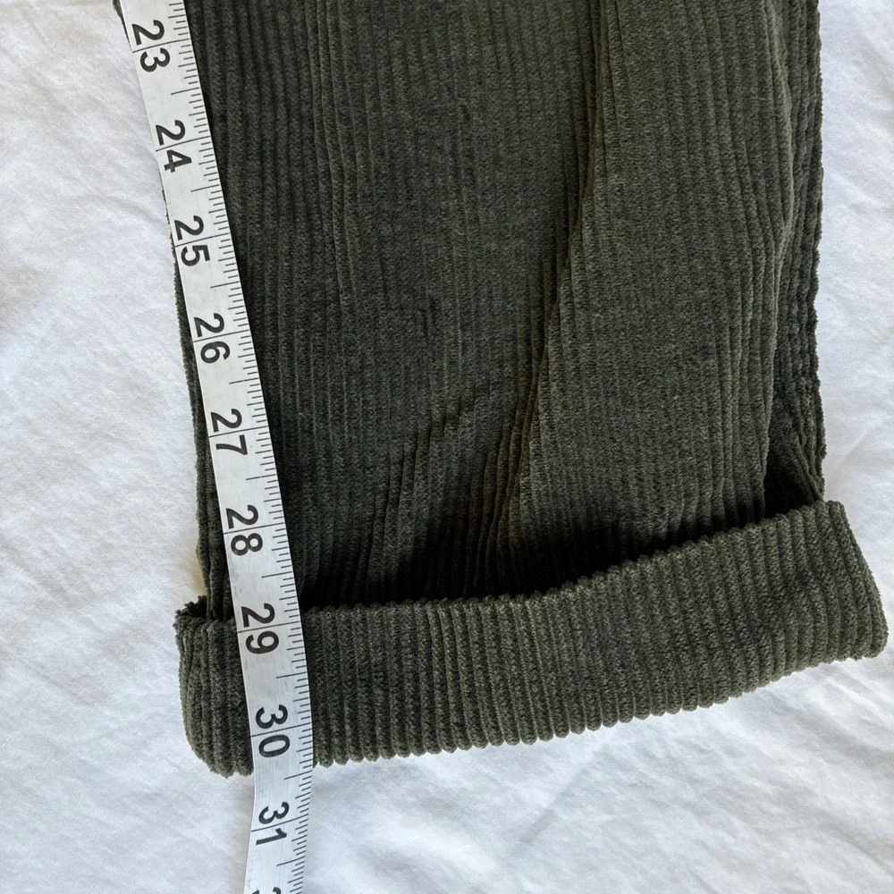 Banana Republic Vintage Smithfield Pants Two Pleat Green Corduroy Size 29R